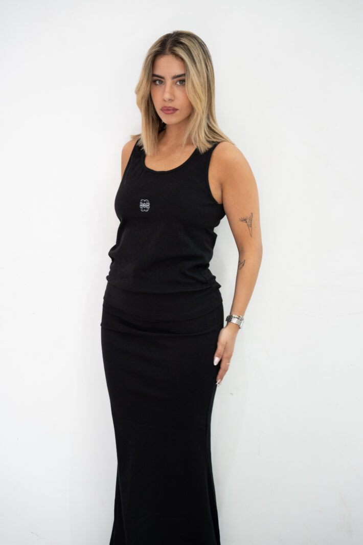 חצאית ריב שחורה (2) חצאית ריב שחורה (2)