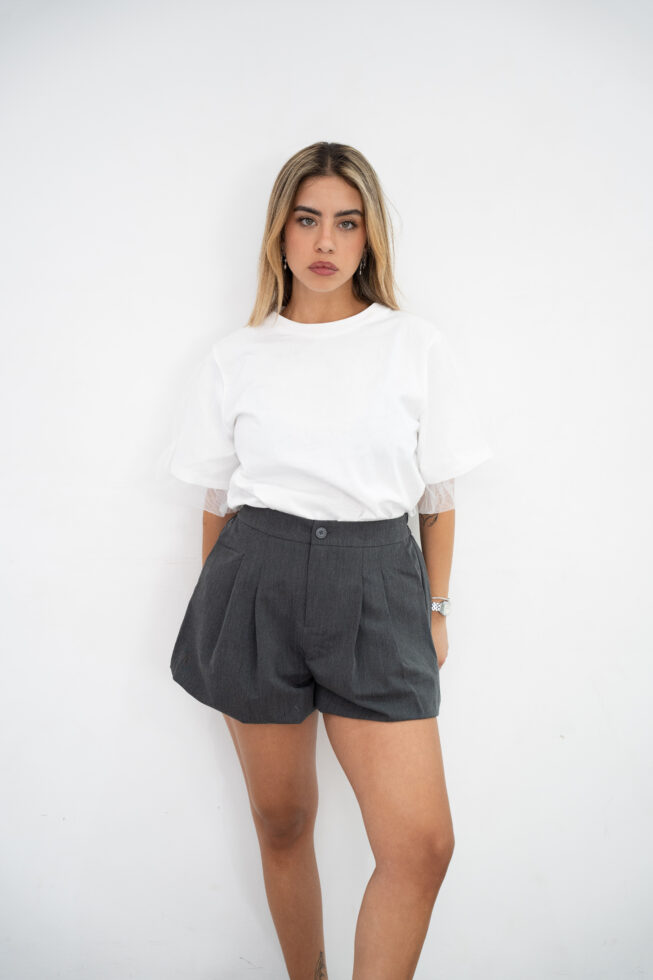 טישרט כתפיים שיפון לבנה (1)