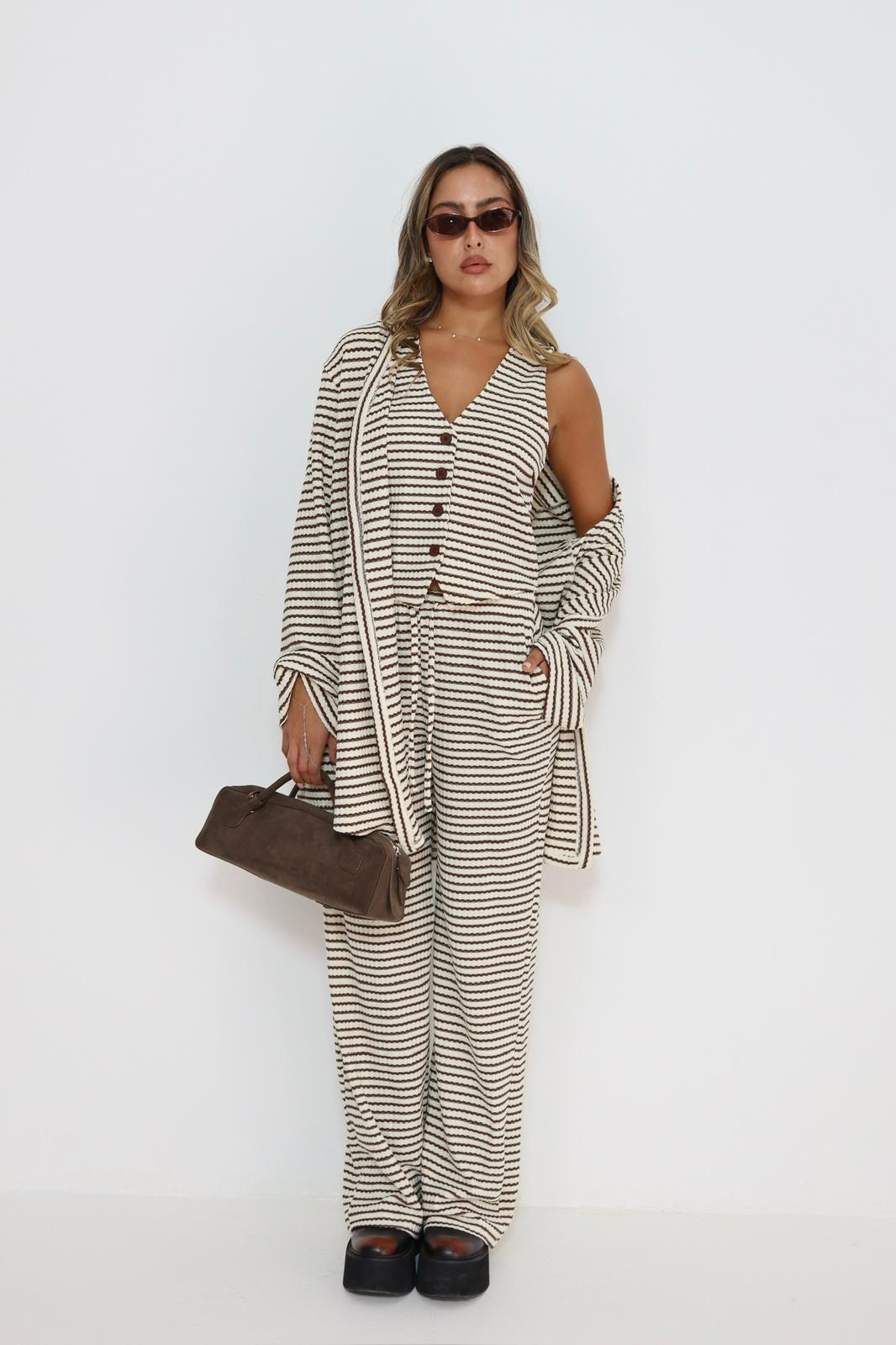 2cd586db 6893 49b0 8da2 6933731cf2d6