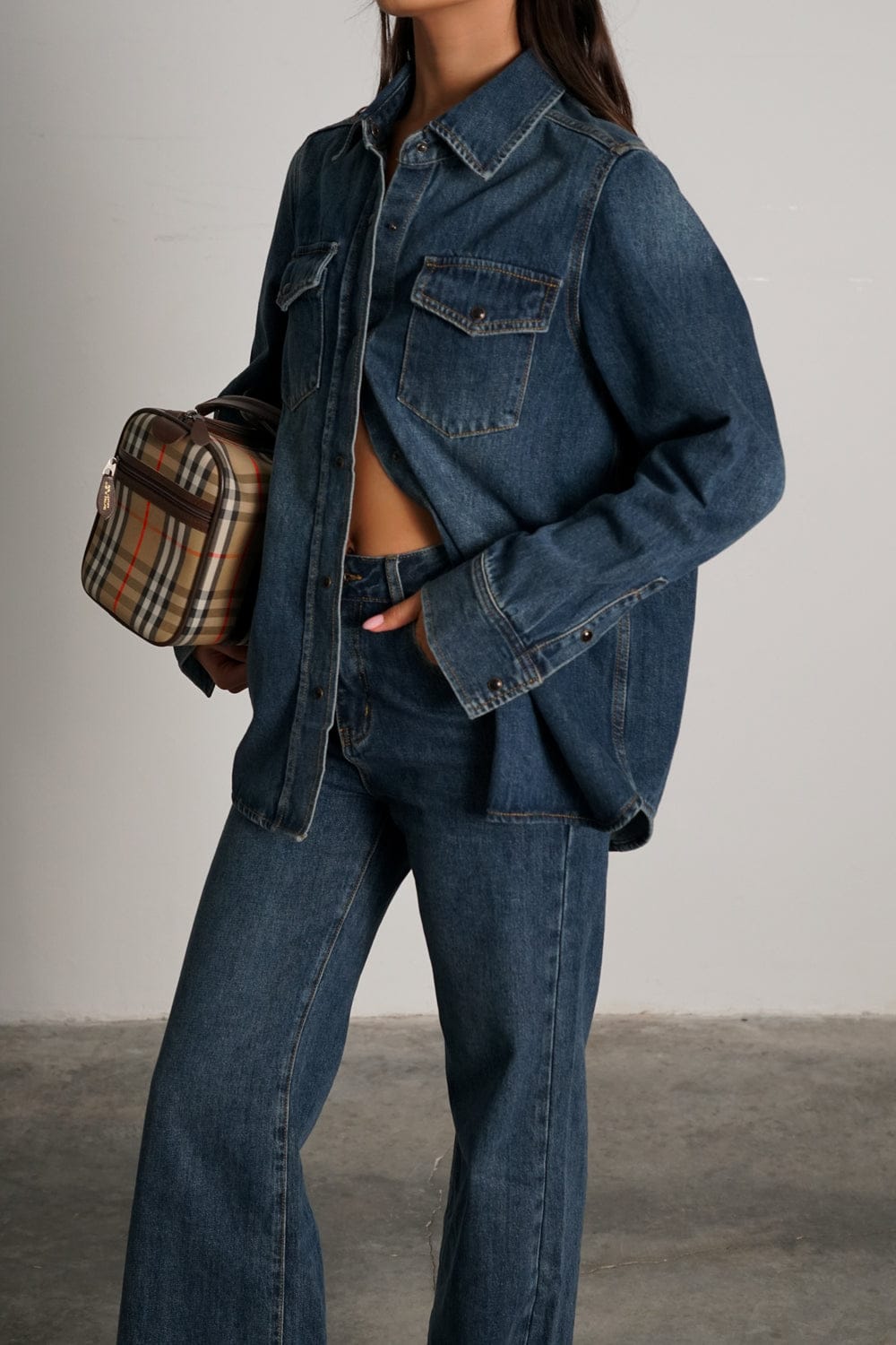 E989335d 1f02 40b5 A19b 7106722c621d