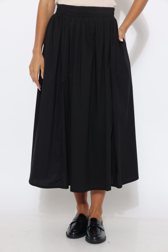 Refael Mizrahi Fashion Photography 820 1 1365x2048